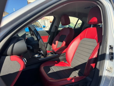 Alfa Romeo Giulia 2.2 Turbodiesel 190 CV AT8 Sprint (6)