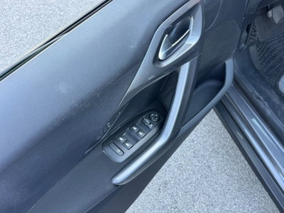 Peugeot 2008 75 Active (4)