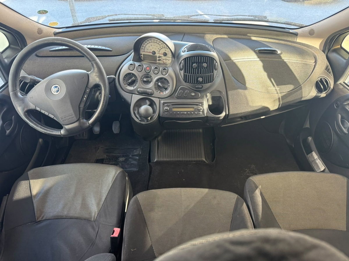 Fiat Multipla 1.6 16V Natural Power Dynamic (12)