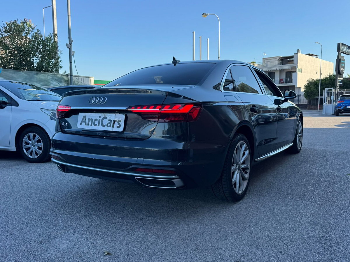 Audi A4 35 2.0 tdi mhev Business Advanced 163cv s-tronic (17)