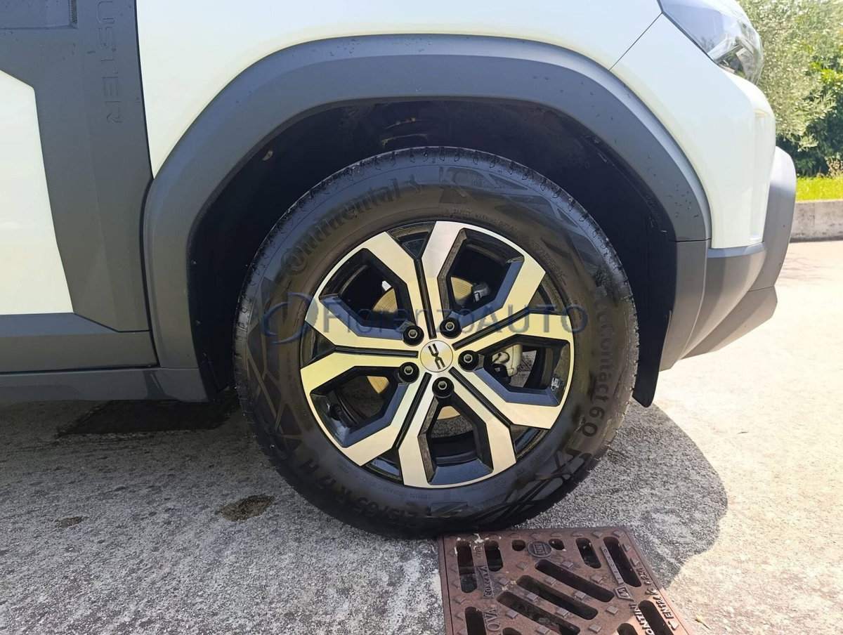 Dacia Duster 1.0 Eco-G Expression 100cv (9)