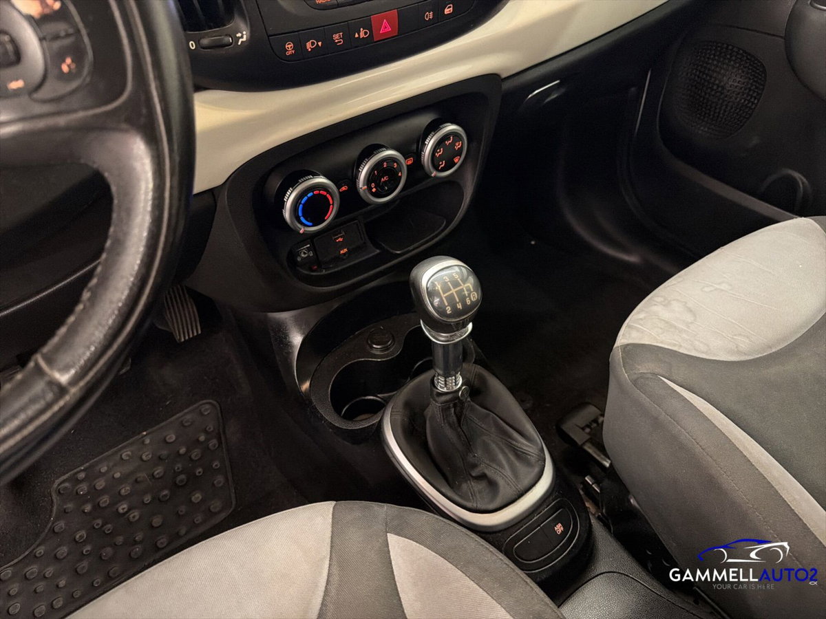 Fiat 500L 1.4 95 CV Easy (12)