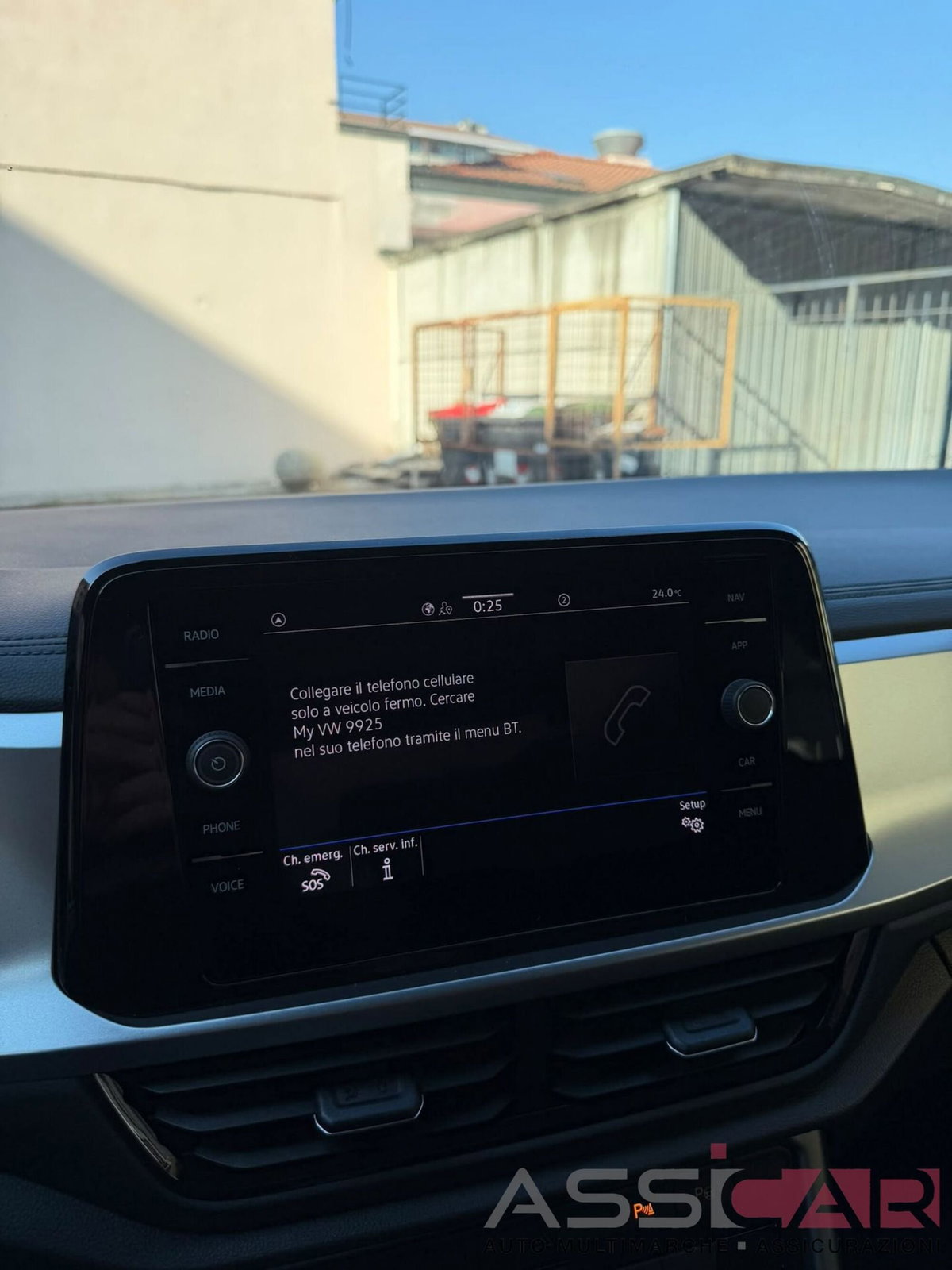 Volkswagen T-Roc 1.0 tsi Edition 115cv (9)