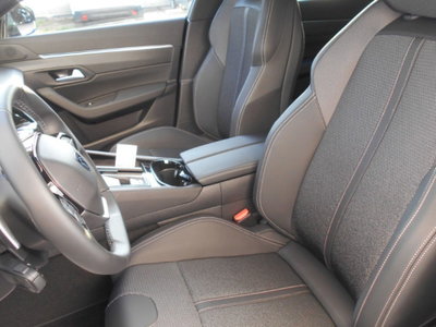 Peugeot 508 SW BlueHDi 130 Stop&Start EAT8 Allure Pack (11)