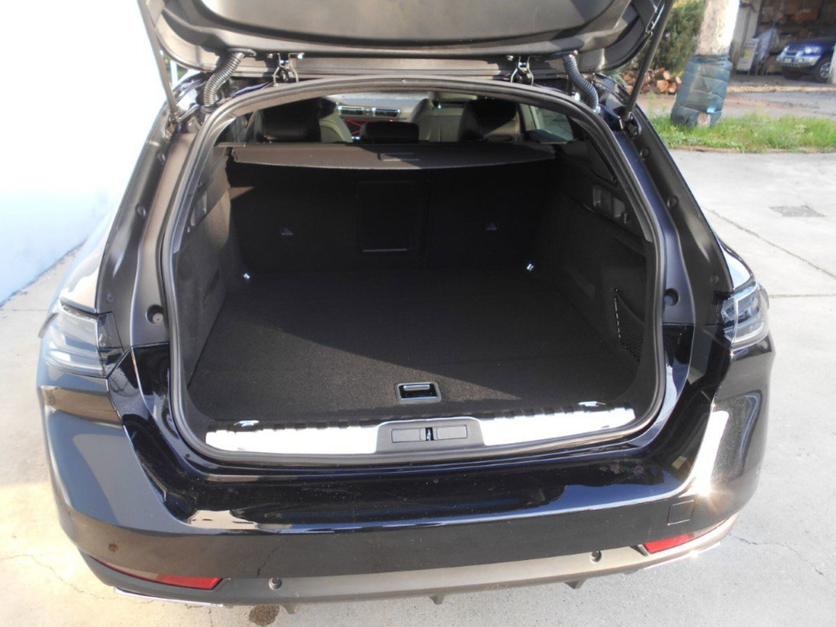 Peugeot 508 SW BlueHDi 130 Stop&Start EAT8 Allure Pack (13)