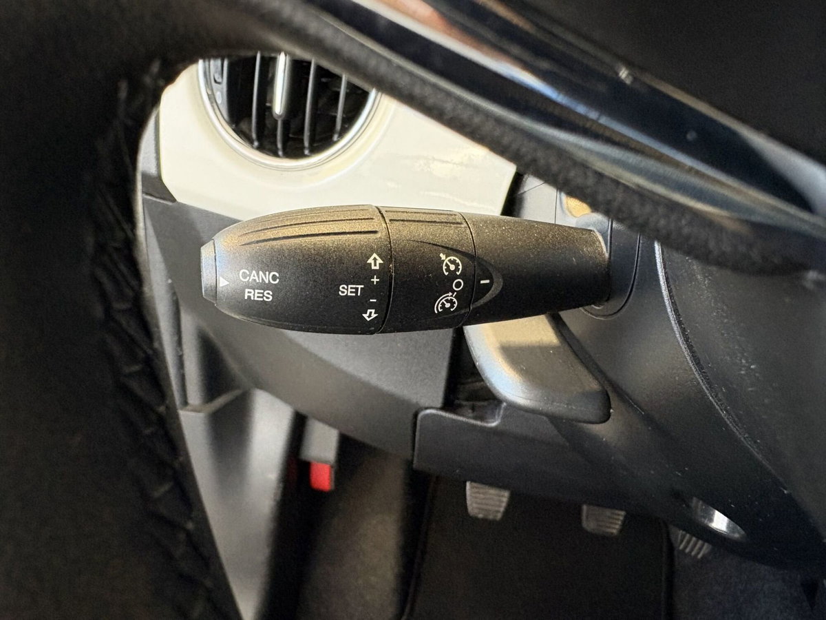 Fiat 500 1.0 Hybrid Club (18)