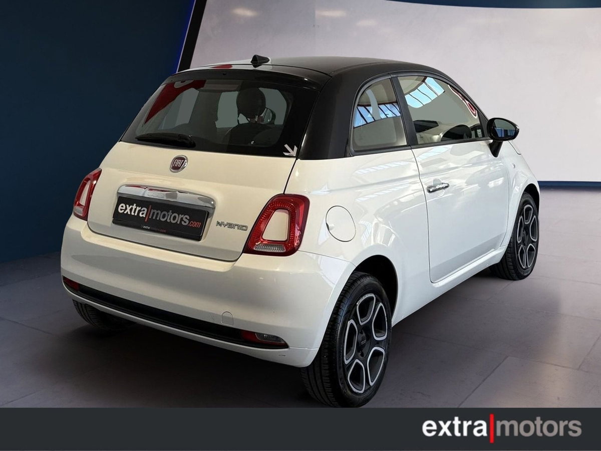 Fiat 500 1.0 Hybrid Club (3)
