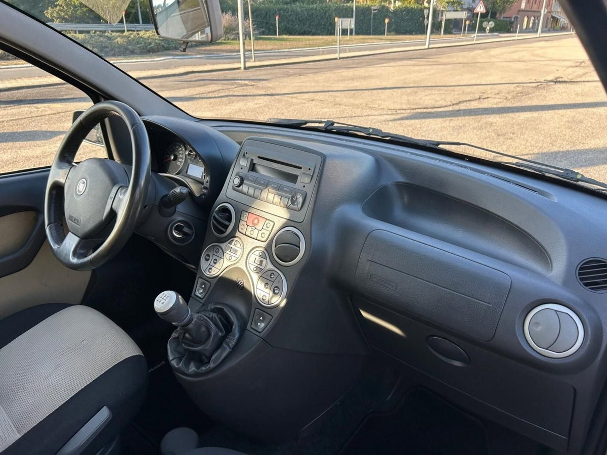 Fiat Panda 1.3 MJT 16V 4x4 Monster (9)