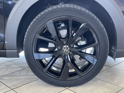 Volkswagen Taigo 1.0 TSI 110 CV R-Line (15)
