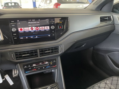 Volkswagen Taigo 1.0 TSI 110 CV R-Line (7)
