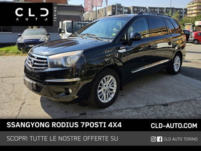 Ssangyong Rodius 2.0 Xdi 4WD A/T usata