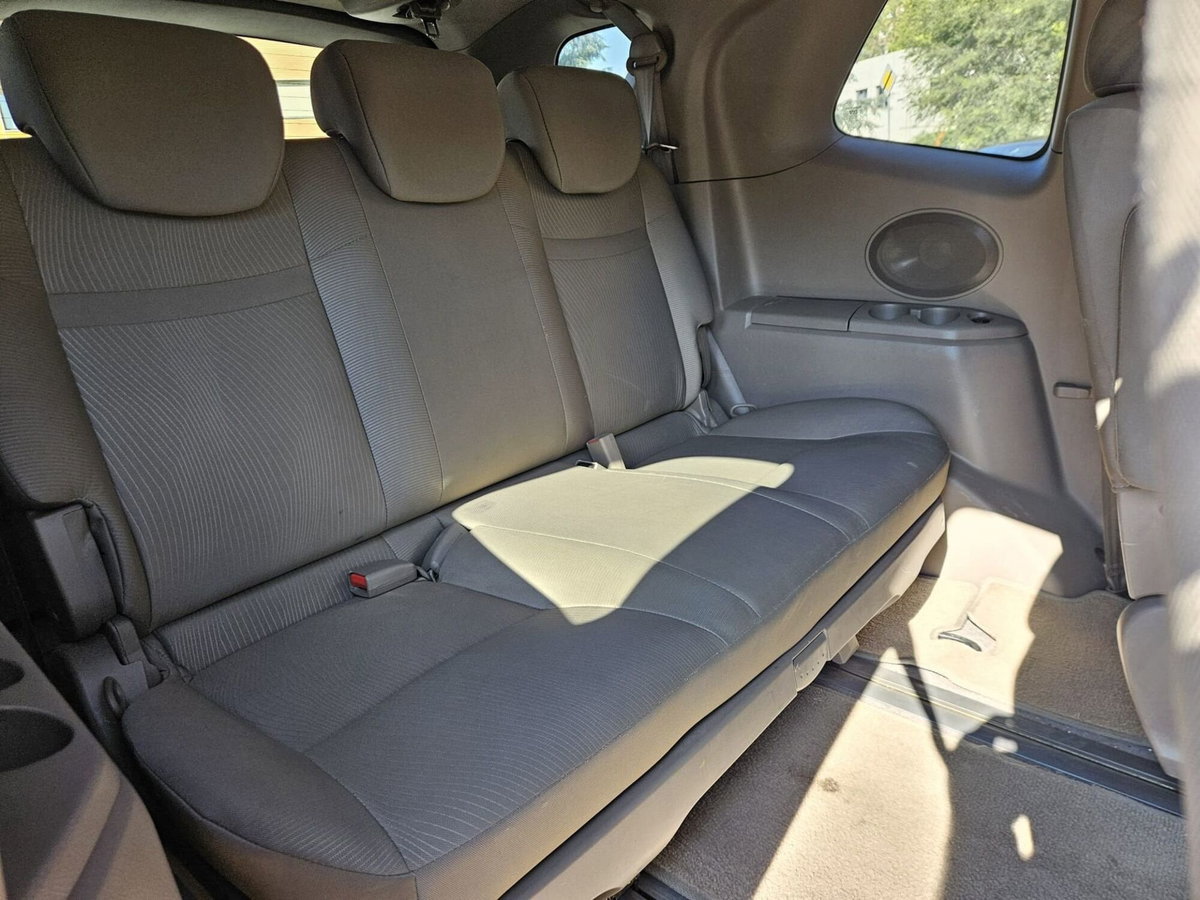 Ssangyong Rodius 2.0 Xdi 4WD A/T (14)