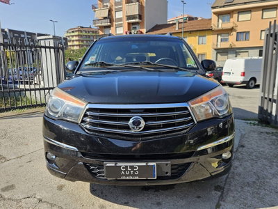 Ssangyong Rodius 2.0 Xdi 4WD A/T (2)