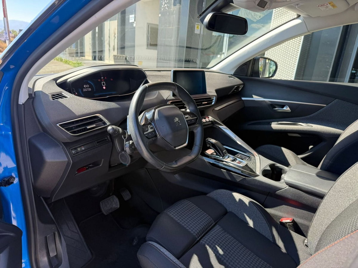 Peugeot 3008 BlueHDi 130 S&S EAT8 Active Pack (9)