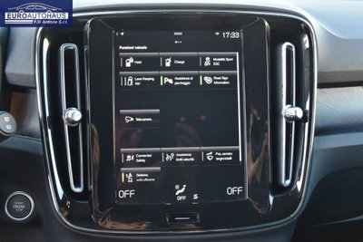 Volvo XC40 T4 Recharge Plug-in Hybrid automatico Core (12)