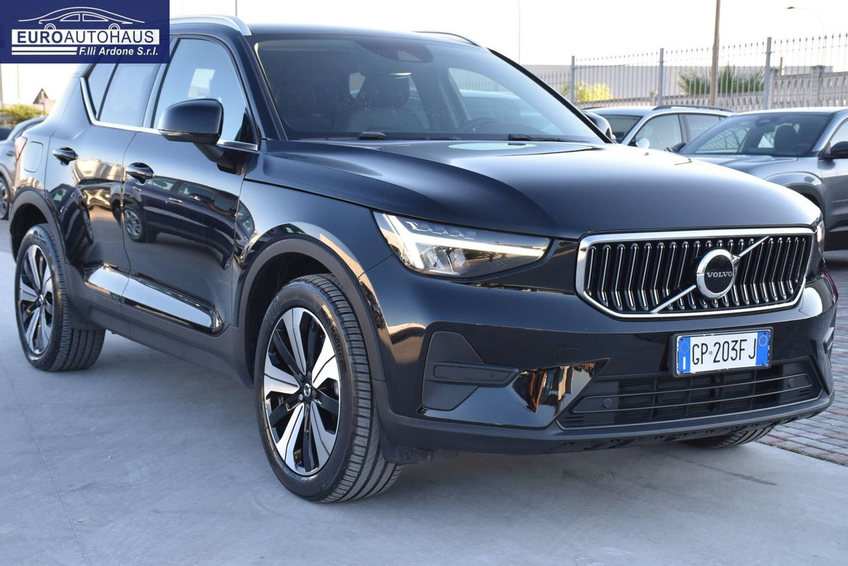 Volvo XC40 T4 Recharge Plug-in Hybrid automatico Core (3)