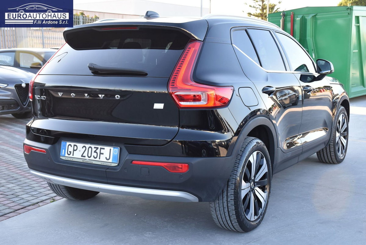 Volvo XC40 T4 Recharge Plug-in Hybrid automatico Core (4)