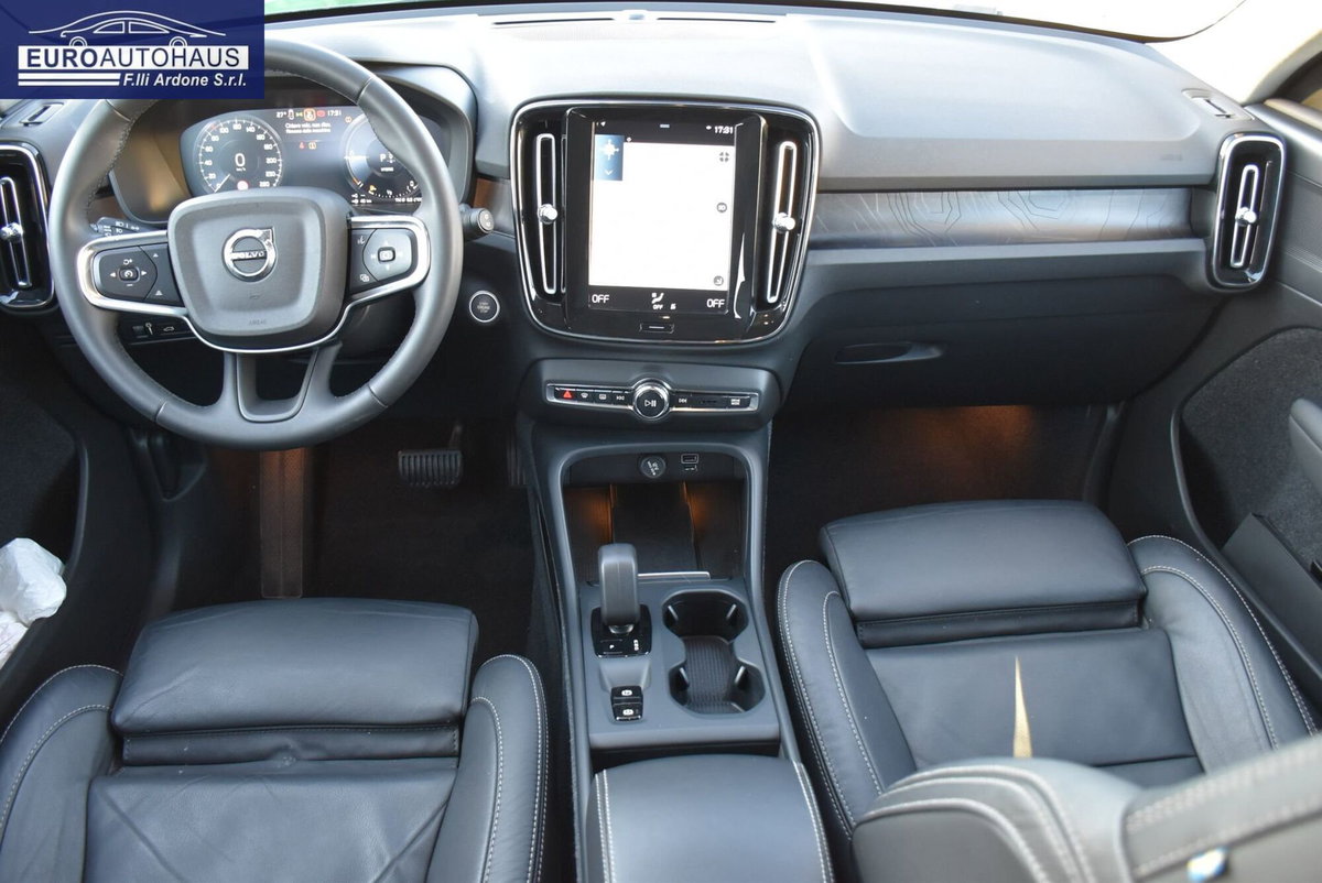 Volvo XC40 T4 Recharge Plug-in Hybrid automatico Core (7)