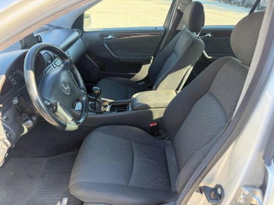 Mercedes-Benz Classe C 200 Kompressor cat Elegance Evo (16)