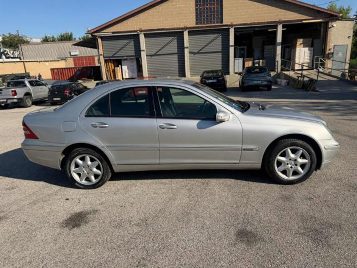 Mercedes-Benz Classe C 200 Kompressor cat Elegance Evo (4)
