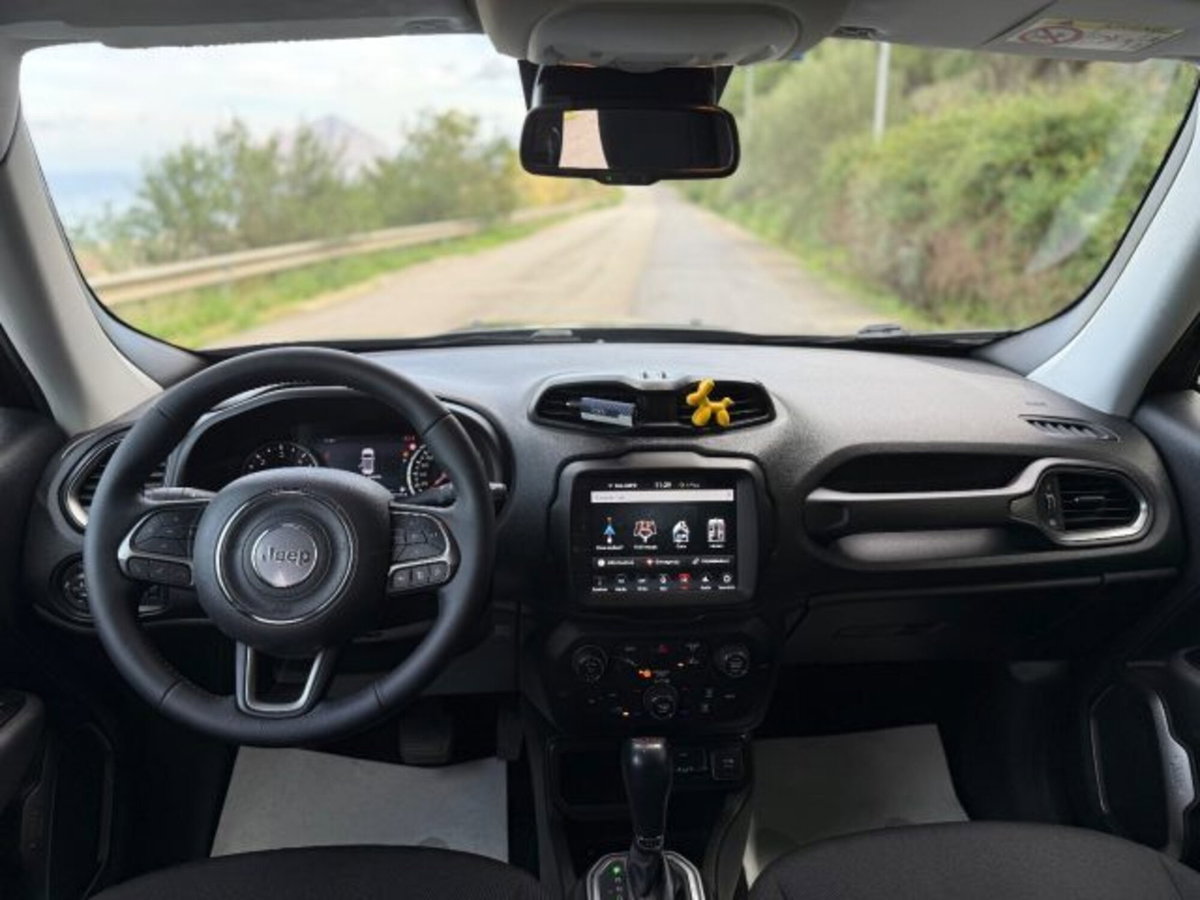 Jeep Renegade 1.6 Mjt DDCT 120 CV Limited (12)