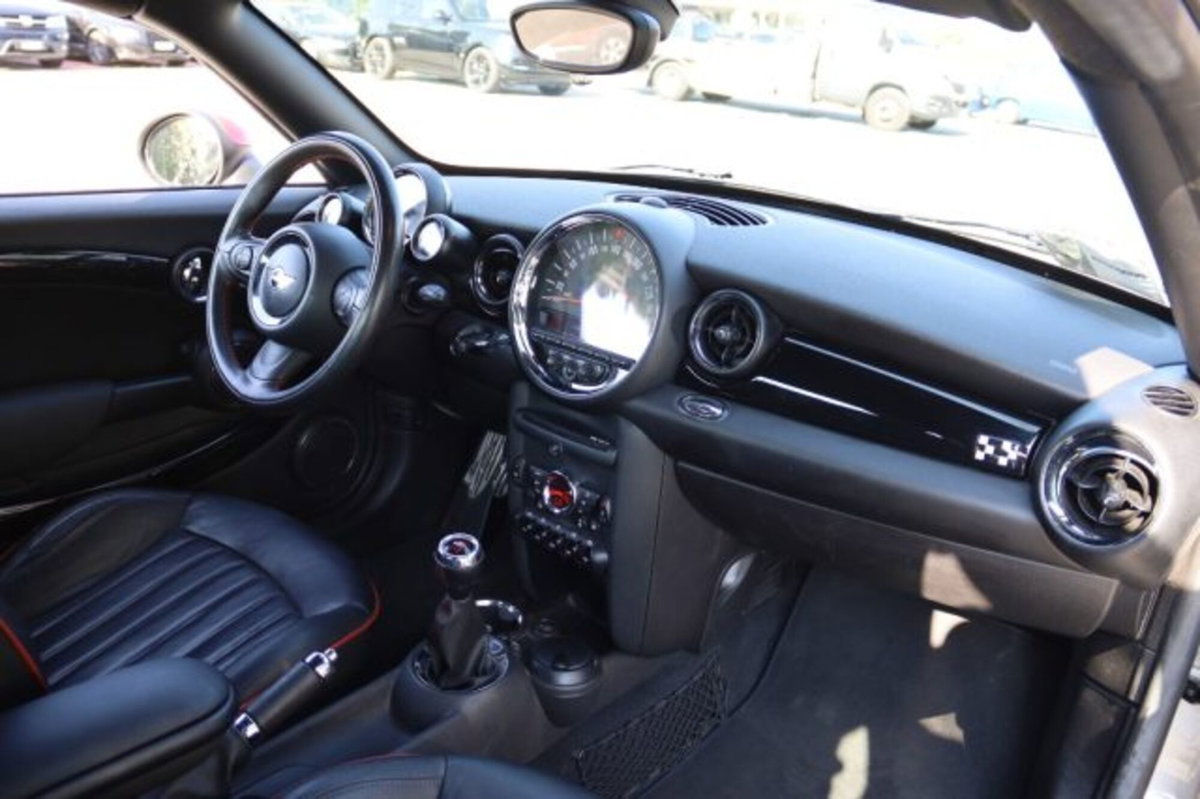 MINI Mini Coupé 1.6 John Cooper Works Coupé (11)