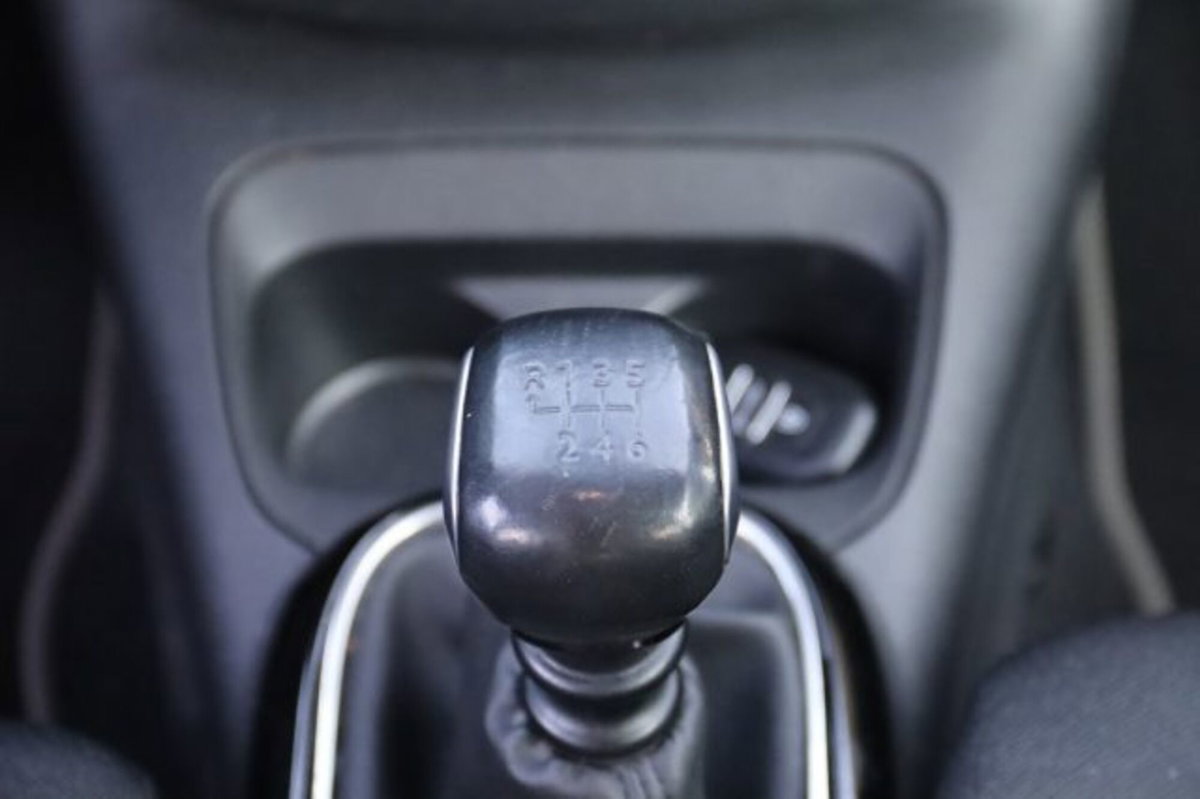 Citroen C4 Cactus PureTech 110 S&S Feel (13)