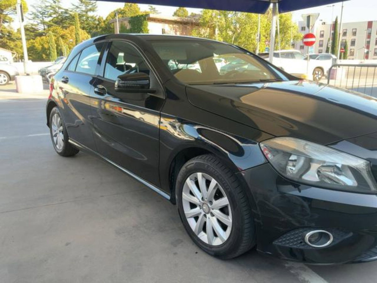 Mercedes-Benz Classe A 180 CDI Executive (3)