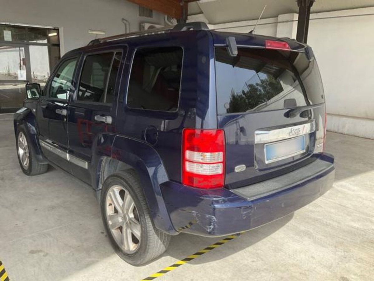 Jeep Cherokee 2.8 CRD DPF Limited (7)