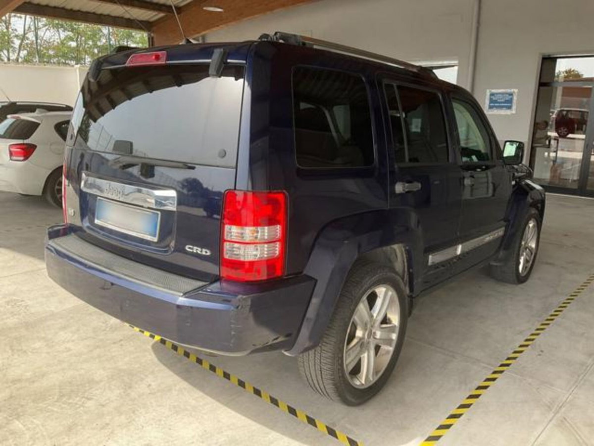 Jeep Cherokee 2.8 CRD DPF Limited (9)