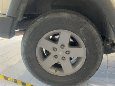 Jeep Wrangler 2.8 CRD DPF Sport (10)