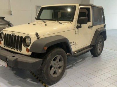 Jeep Wrangler 2.8 CRD DPF Sport (2)