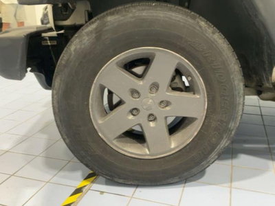 Jeep Wrangler 2.8 CRD DPF Sport (4)