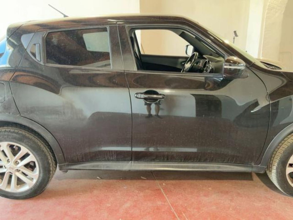 Nissan Juke 1.6 Acenta (11)