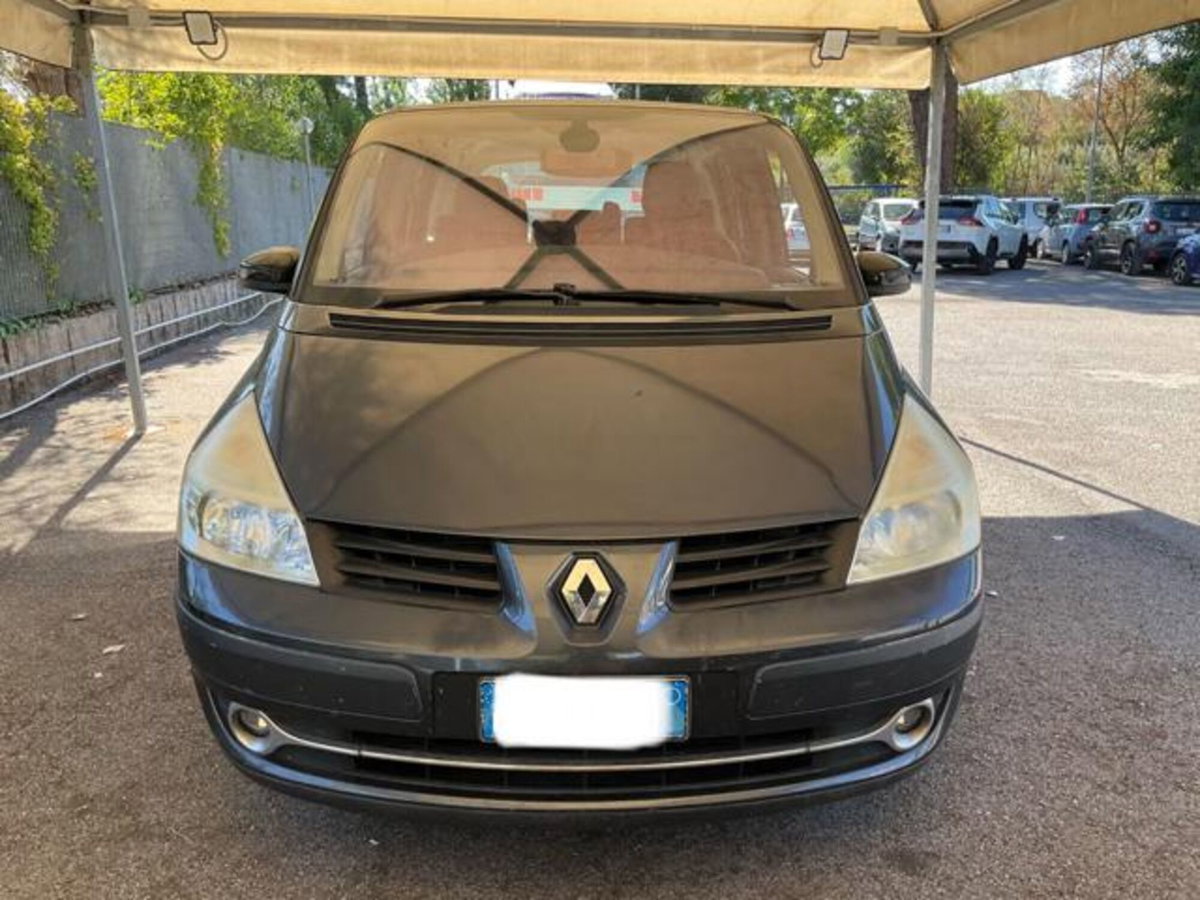 Renault Grand Espace 2.0 dCi 150CV Style (2)