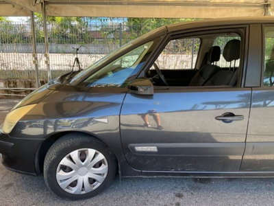 Renault Grand Espace 2.0 dCi 150CV Style (3)