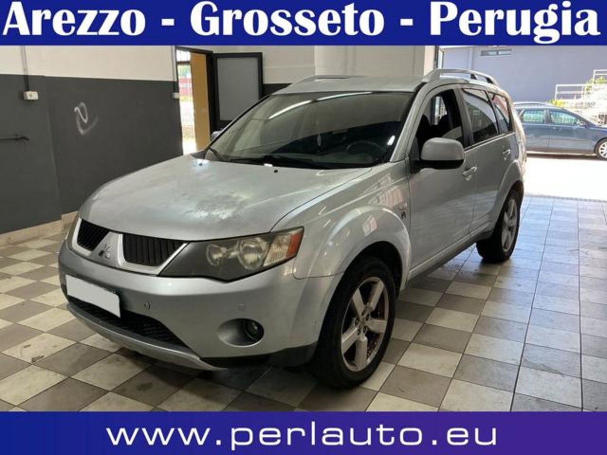 Mitsubishi Outlander 2.0 DI-D Intense DPF