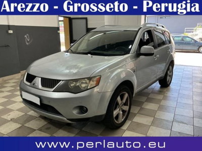 Mitsubishi Outlander 2.0 DI-D Intense DPF usata