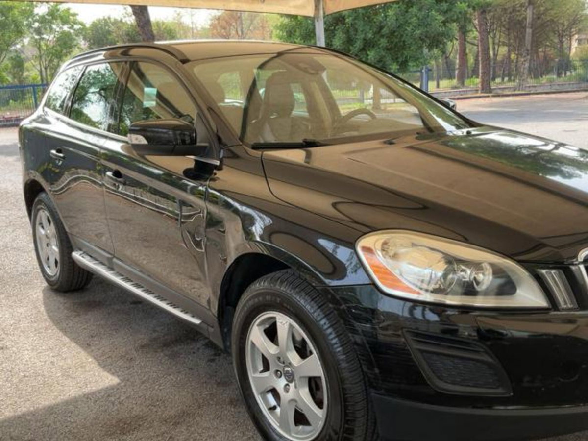 Volvo XC60 D4 Geartronic Momentum (3)