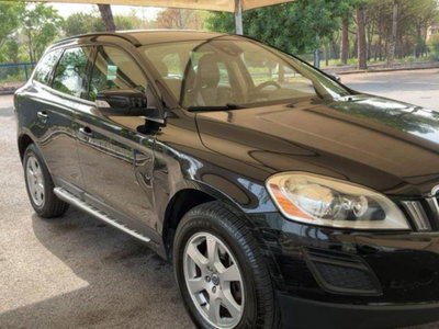 Volvo XC60 D4 Geartronic Momentum (3)
