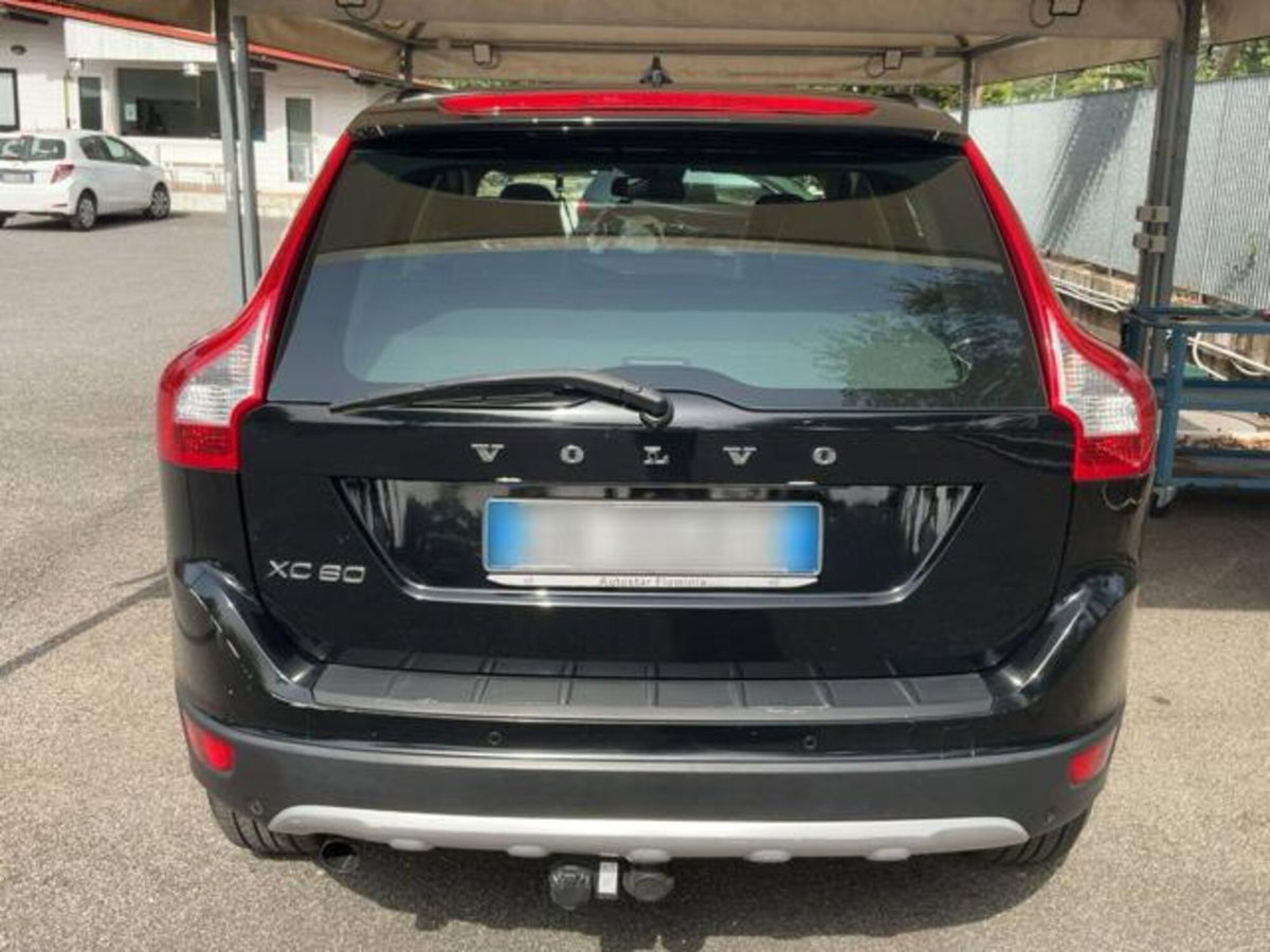 Volvo XC60 D4 Geartronic Momentum (5)