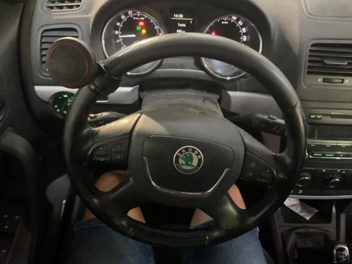 Skoda Yeti 1.6 TDI CR 105CV Ambition GreenLine (8)