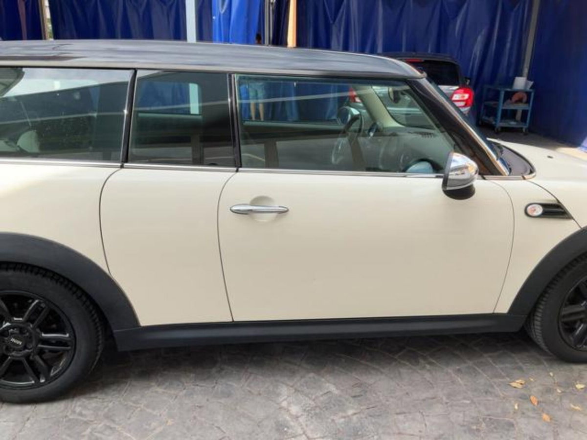 MINI Mini Clubman 2.0 16V Cooper D Clubman Automatica (13)