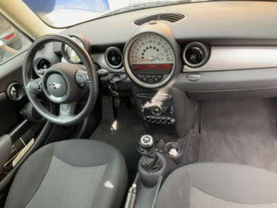 MINI Mini Clubman 2.0 16V Cooper D Clubman Automatica (17)