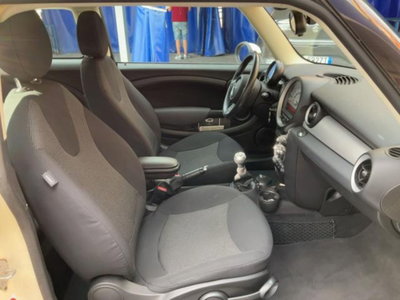 MINI Mini Clubman 2.0 16V Cooper D Clubman Automatica (18)