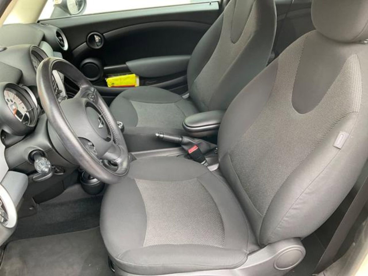 MINI Mini Clubman 2.0 16V Cooper D Clubman Automatica (19)