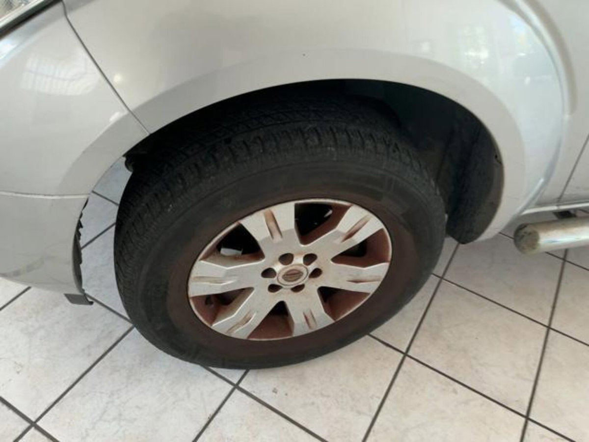 Nissan Pathfinder dCi LE (5)