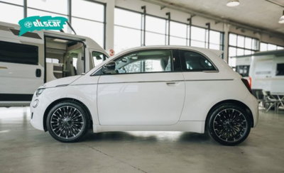 Fiat 500 1.0 hybrid La Prima (4)