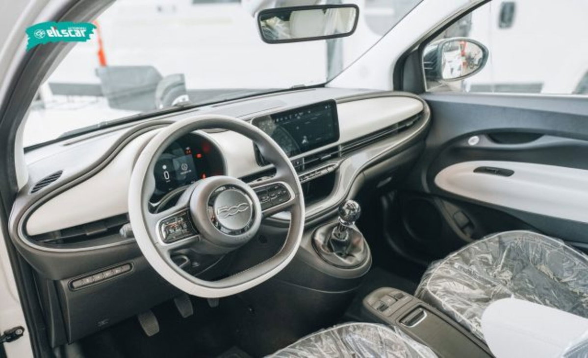 Fiat 500 1.0 hybrid La Prima (8)