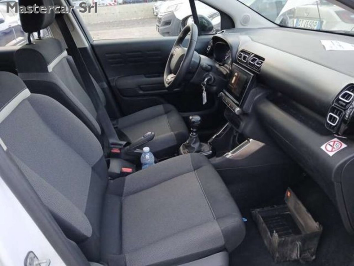Citroen C3 Aircross PureTech 110 S&S Live (8)